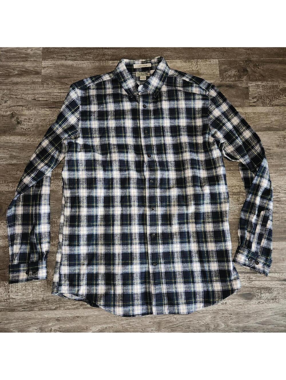 L.L Bean Plaid Button Down - Picture 4 of 5